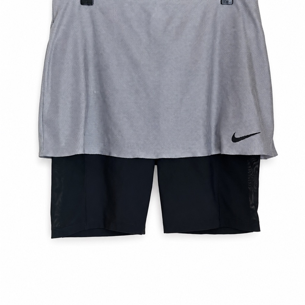 Nike DryFit Tennis Skirt w/Built-in Shorts, Platinum/Black, - Picture 7 of 10